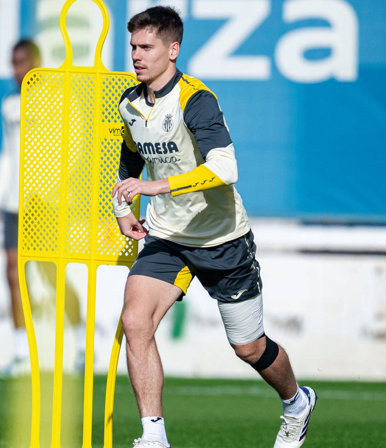 云体育入口关于今夜西甲焦点战，洛杉矶快船强势反弹，话题不断，数据趋势出现新变化的信息